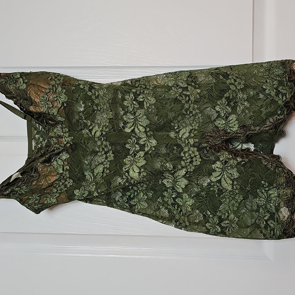 La Perla Floral and Ivy Lace Chemise Nightgown Dress